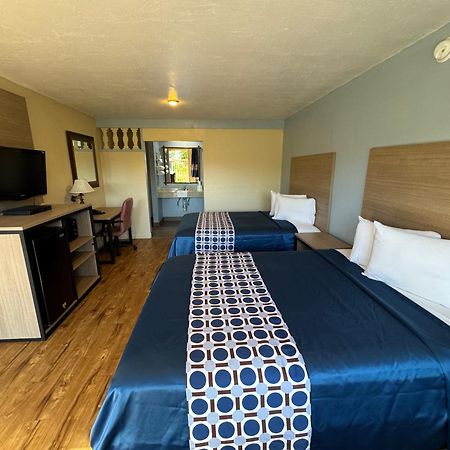 Discovery Inn Modesto Zewnętrze zdjęcie