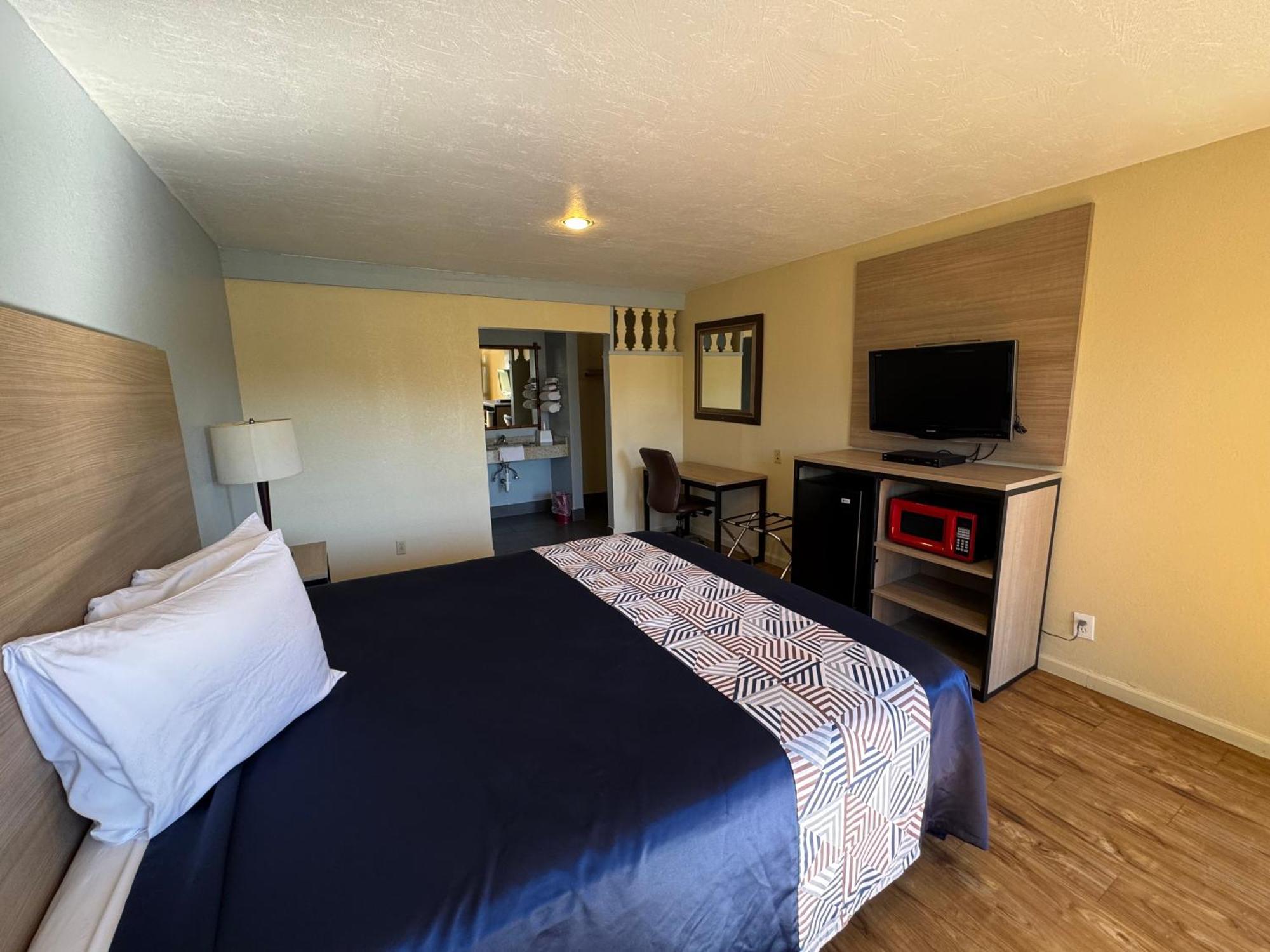 Discovery Inn Modesto Pokój zdjęcie